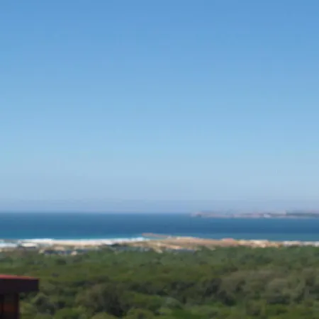 Daire Exclusive Beachfront House *